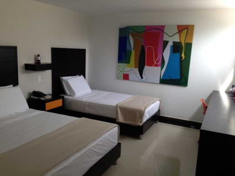 Hotel Genova Prado บาร์รังกีญา ภายนอก รูปภาพ